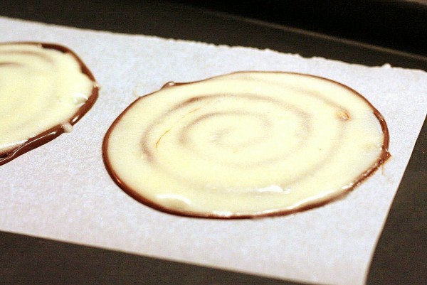 Tuile spirale au chocolat