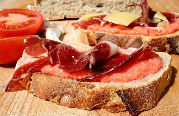 Pain con tomate avec jambon joselito