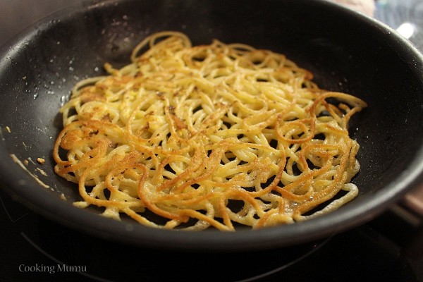 Spaghettis dorés