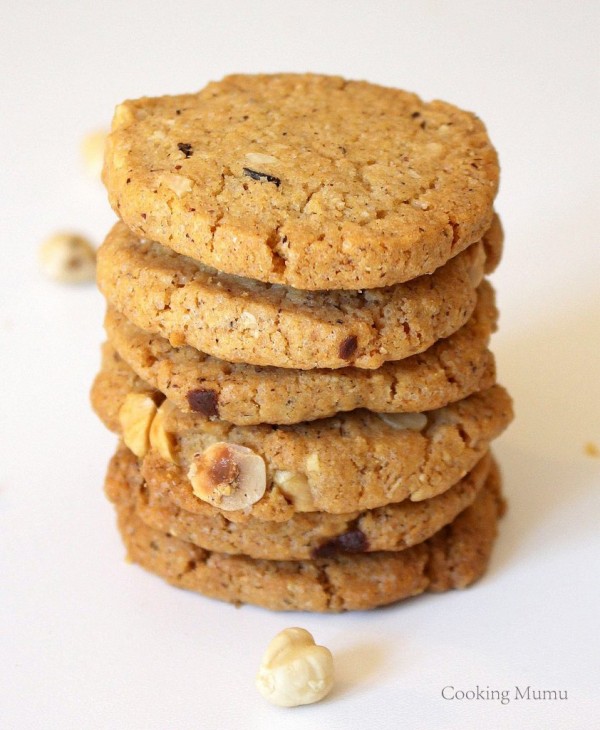 Tas de biscuits à la noisette