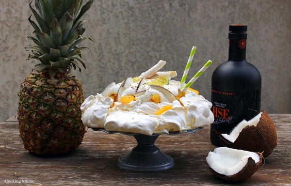 Pavlova Pina Colada